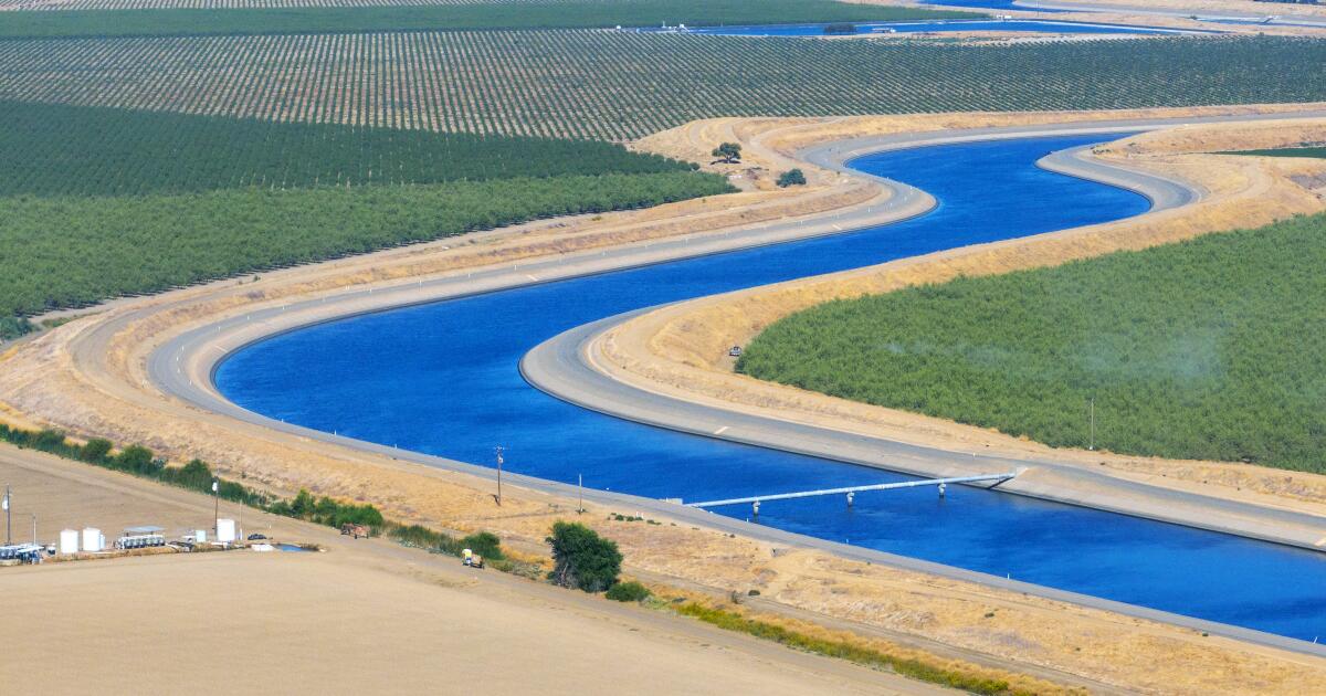 Trump wants to change California's water policy. Experts say this will harm national interests