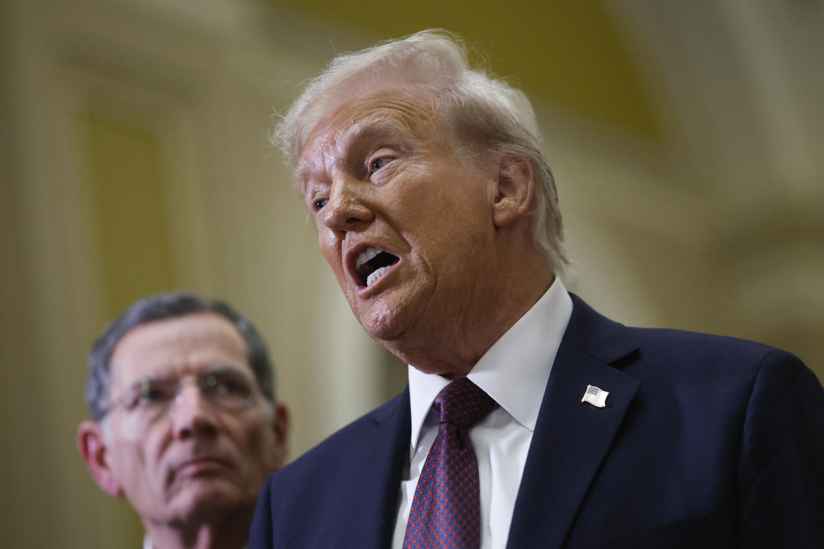 Trump's economic plan faces 'highly unusual' bond market as national debt continues to swell