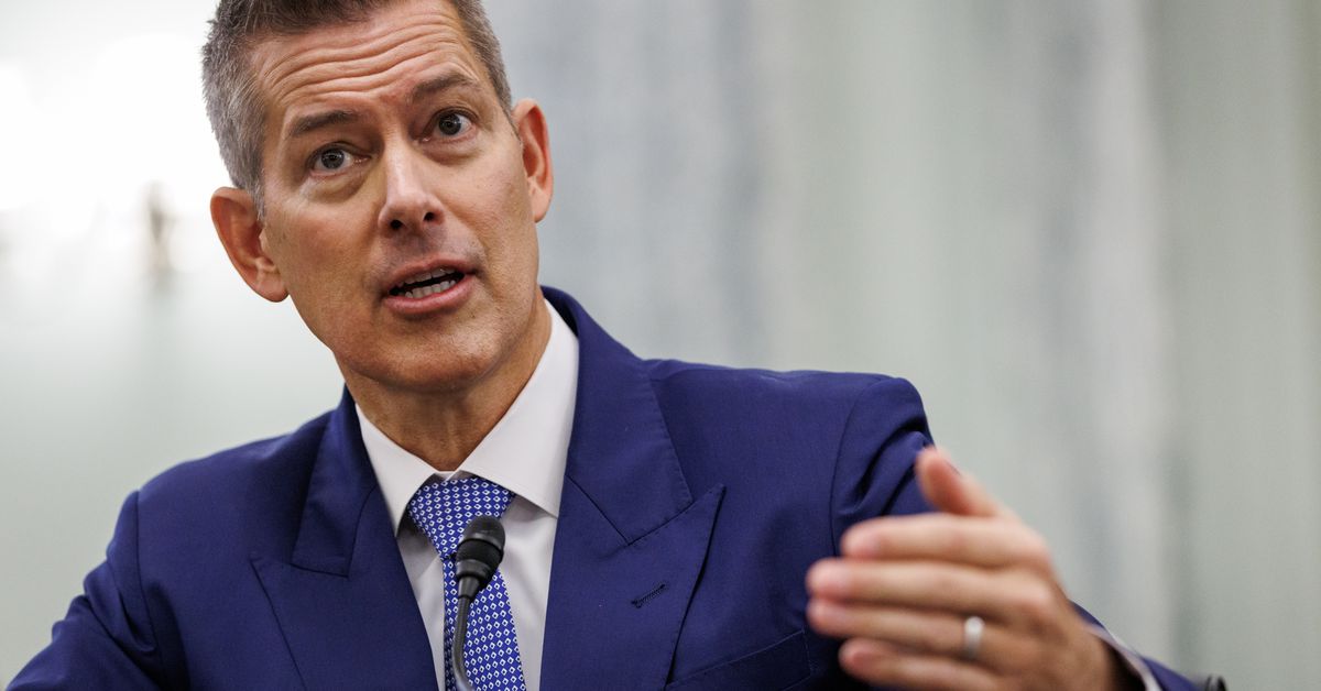 Trump's transportation picks say he'll let Tesla investigation continue