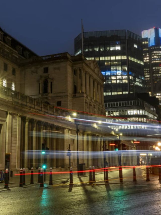 UK borrowing costs fall for first single day in 2025