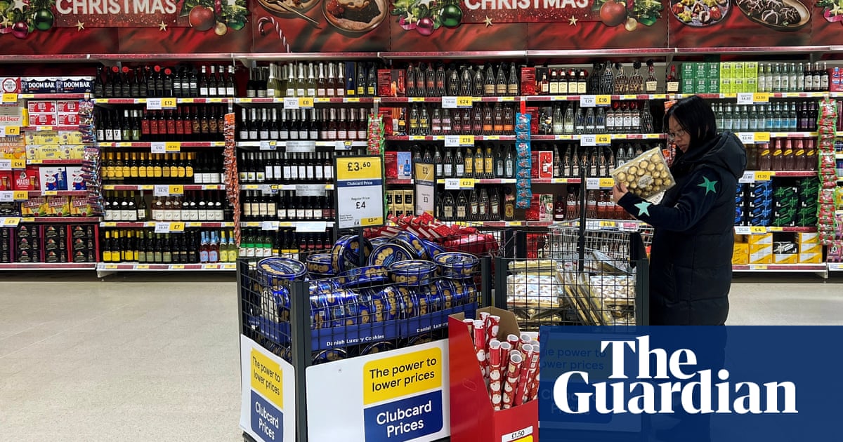 UK food stores experience worst Christmas retail since 2013