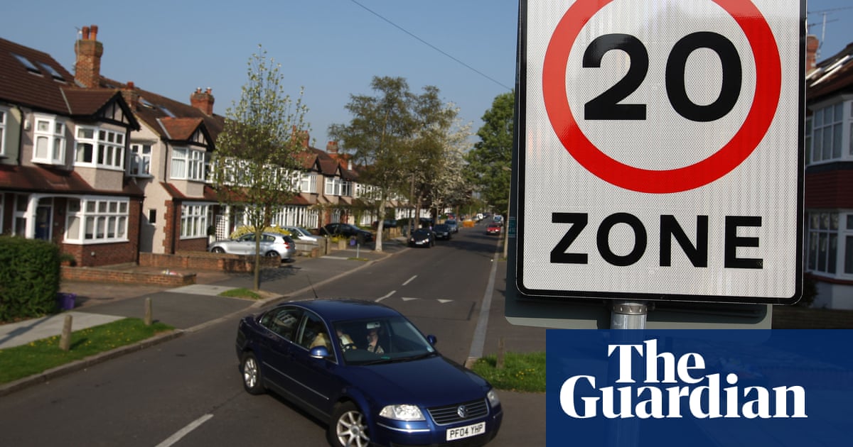 UK's 20mph speed limit 'is cutting car insurance costs' | Car insurance