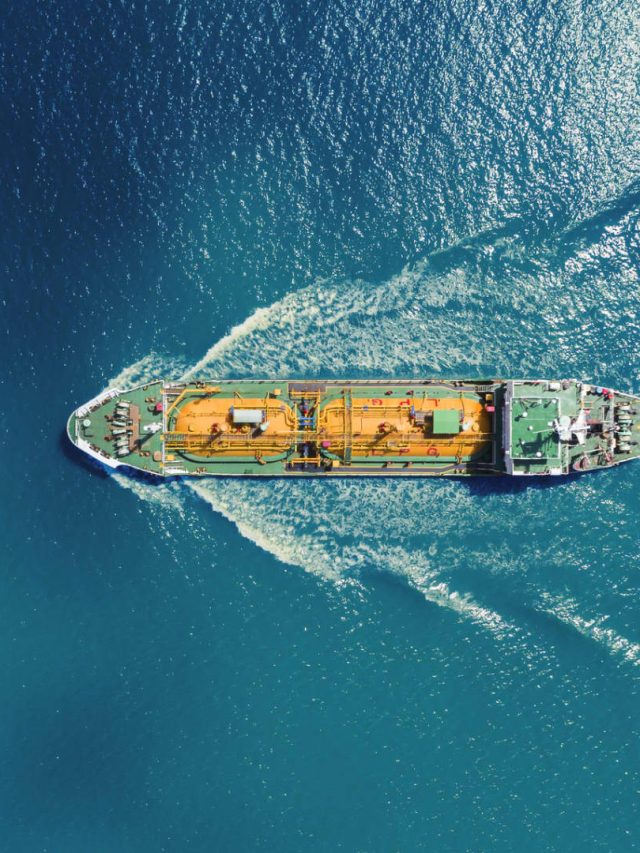 U.S. sanctions on Russia hit oil freight rates
