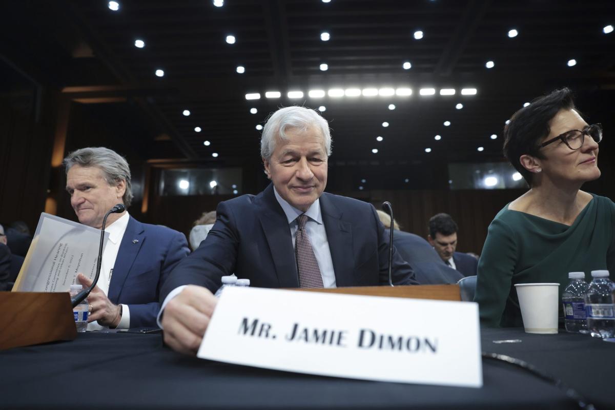 Unexpected departures of top executives at JPMorgan Chase & Co. and BlackRock show why succession in finance is particularly tricky, experts say
