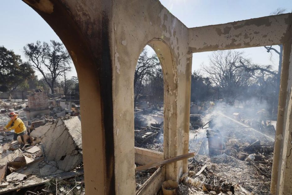 View assessments of damaged homes in Pacific Palisades and Altadena