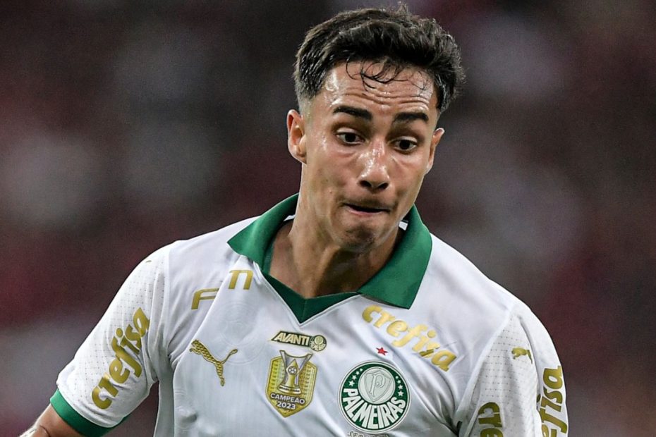 Vitor Reis transfer news: Manchester City reached a £29.4 million agreement in principle to sign the 19-year-old Palmeiras defender | Vitor Reis Football News