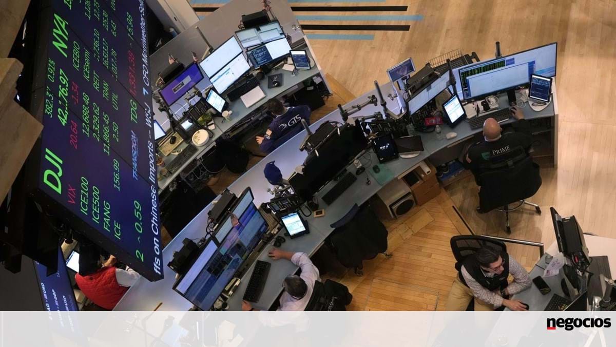 Wall Street mergulhou no vermelho. Ações da Apple caem 4%, arrastando para baixo Nasdaq Composite – Bolsa de Valores