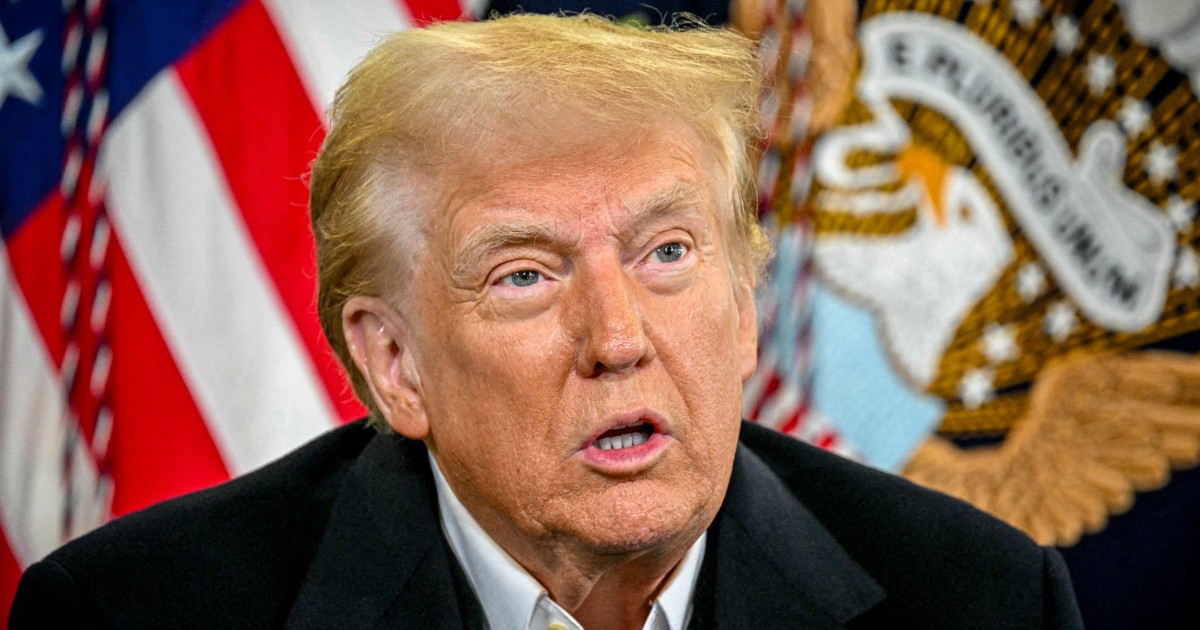 White House warns Republicans to support Trump nominee