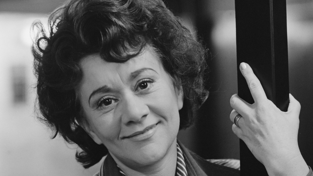 Widow of acting legend Laurence Olivier dies at 95