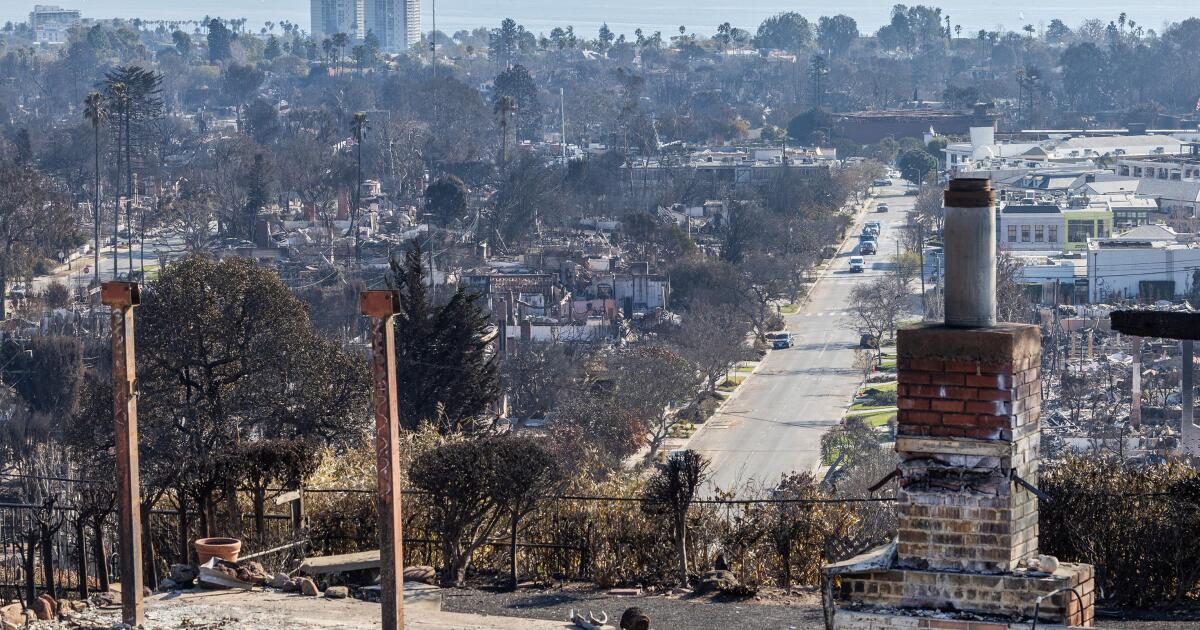 Worsening wind forecast brings new fire risk to Los Angeles area starting Monday
