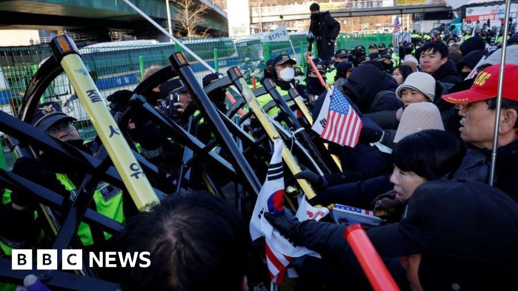 Yun Seok-yeol's arrest intensifies South Korea's divisions