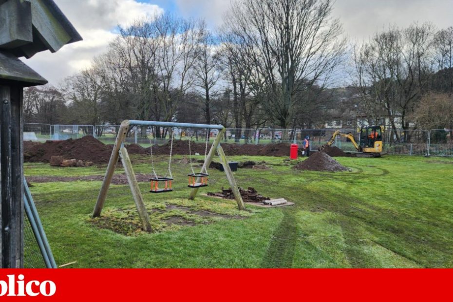 170 Bombas da Segunda Guerra Mundial encontradas no Playground Britânico | Europa