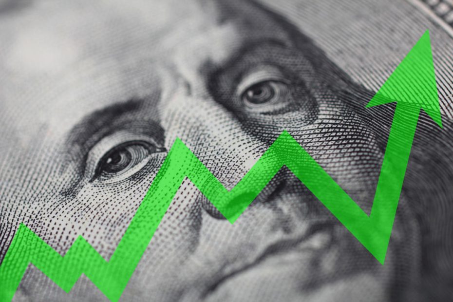 2 Bargaining Stocks That Could Soar in 2025