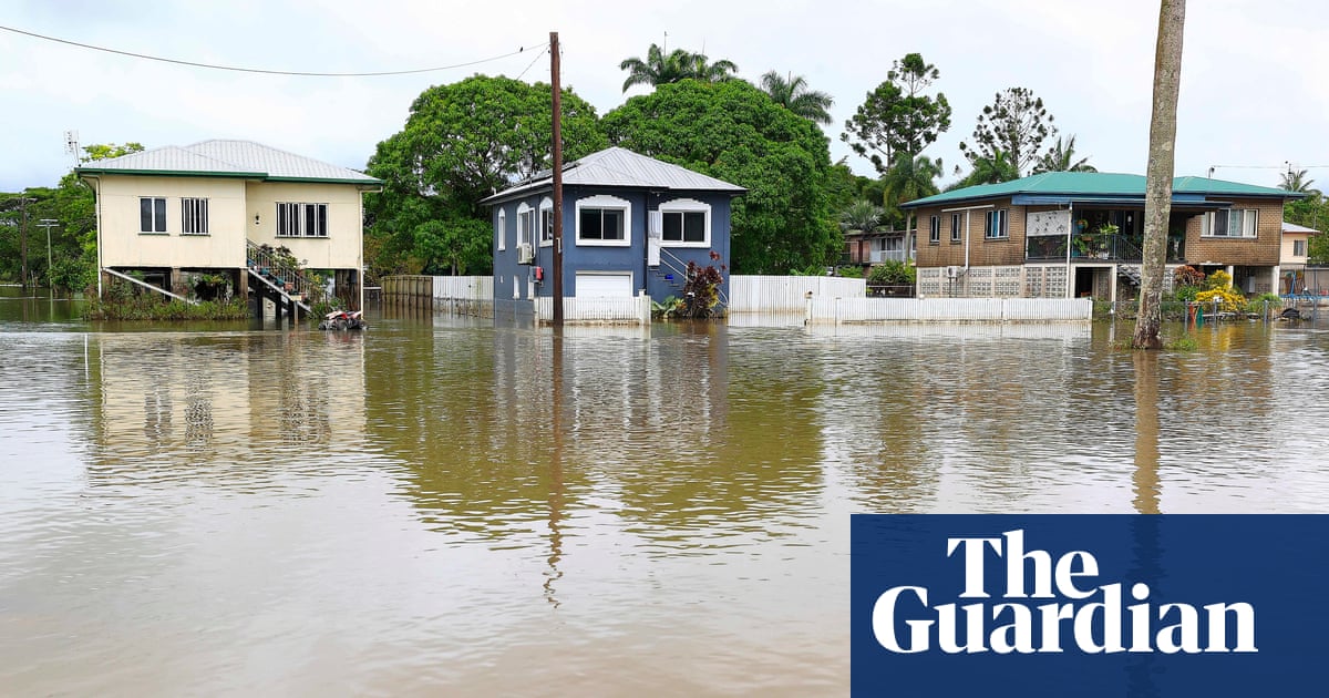 'Really worried': Flood North Queensland prepares more rain for Albany and troops when they arrive | Queensland