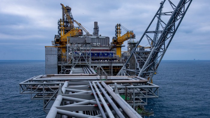 7 years after abandoning "oil", Equinor scales renewable energy