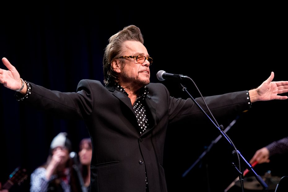 A-listers pour money into David Johansen's cancer treatment fundraising campaign
