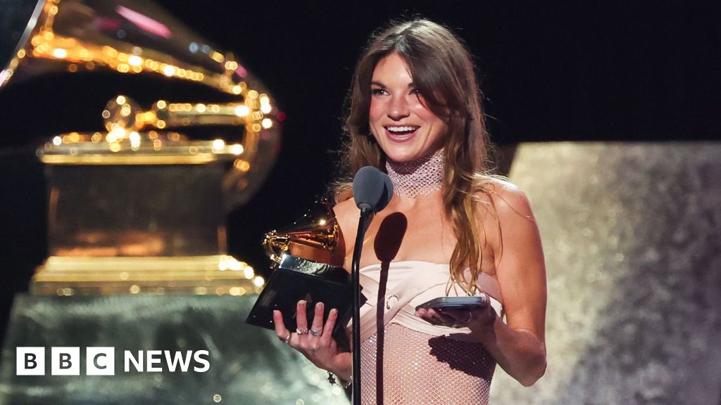 Amy Allen became the first woman to win the best songwriter Grammy