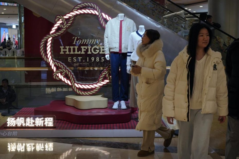 China calculates tariffs on American products. It will also investigate Google
