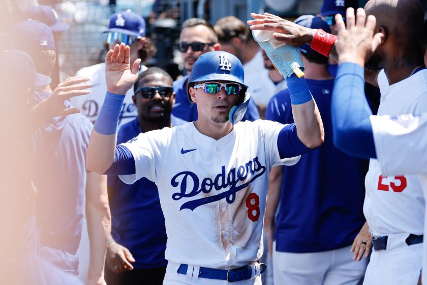 He's back: Fan favorite Kiké Hernández agrees to deal with the Dodgers