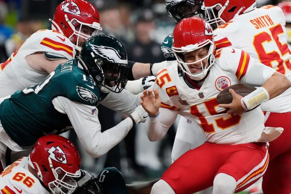 Mahomes Bemoans expensive Int, says it will inspire him