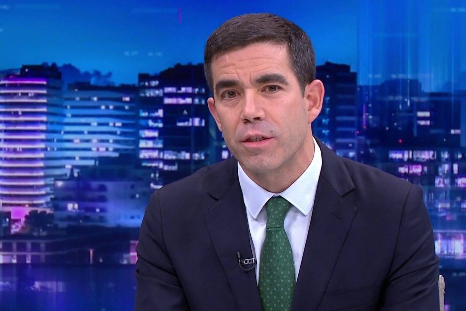 Ministro disse que o número de imigrantes em Portugal é muito maior do que o esperado