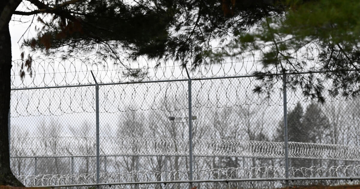 New York State prison guard strikes Gov. Kathy Hochul threatens to send National Guard