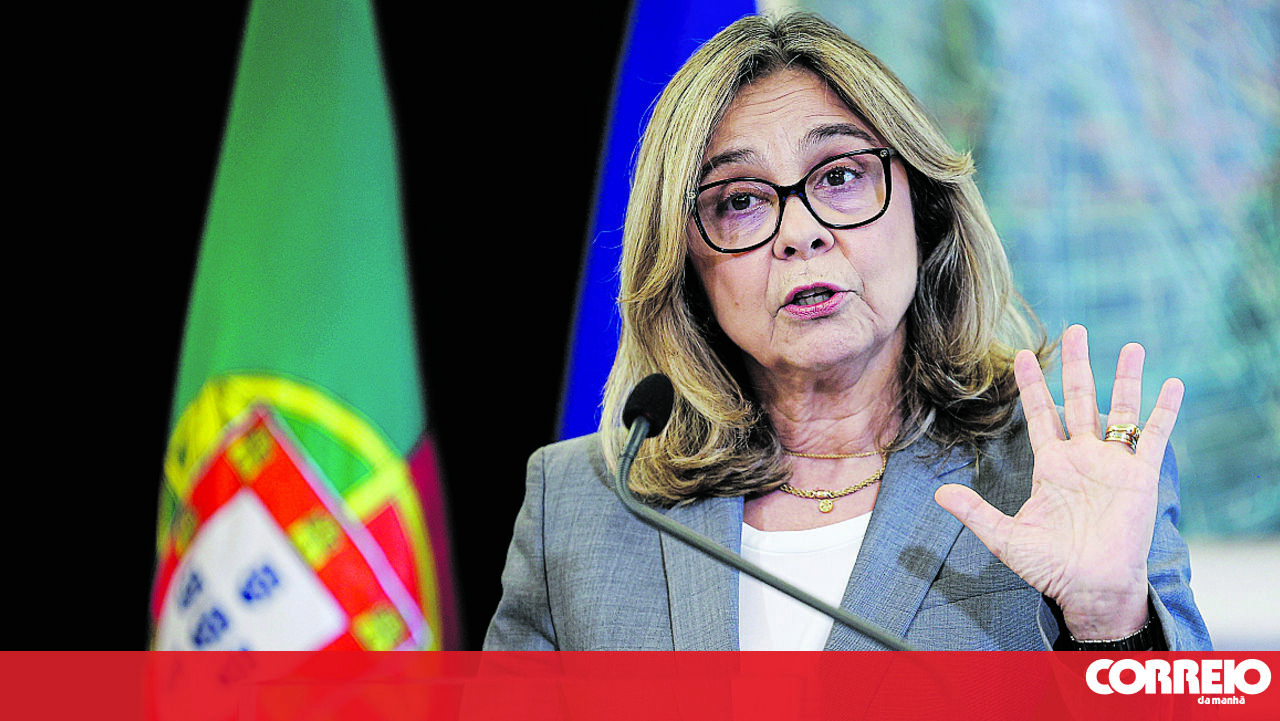 O ministro reconhece que Portugal está “muito atrás” em tratamento paliativo -político
