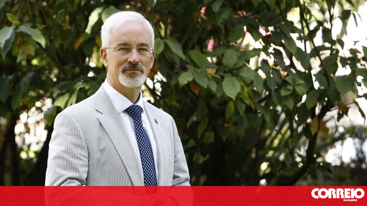 O prefeito Coimibra foi desviado para os fundos públicos “Estudo” quando foi presidente da Portugal