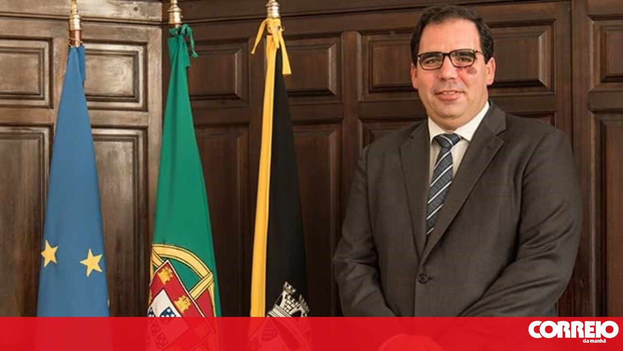 O réu de “Babel” retornou ao tribunal para participar da sexta reunião de julgamento portugal