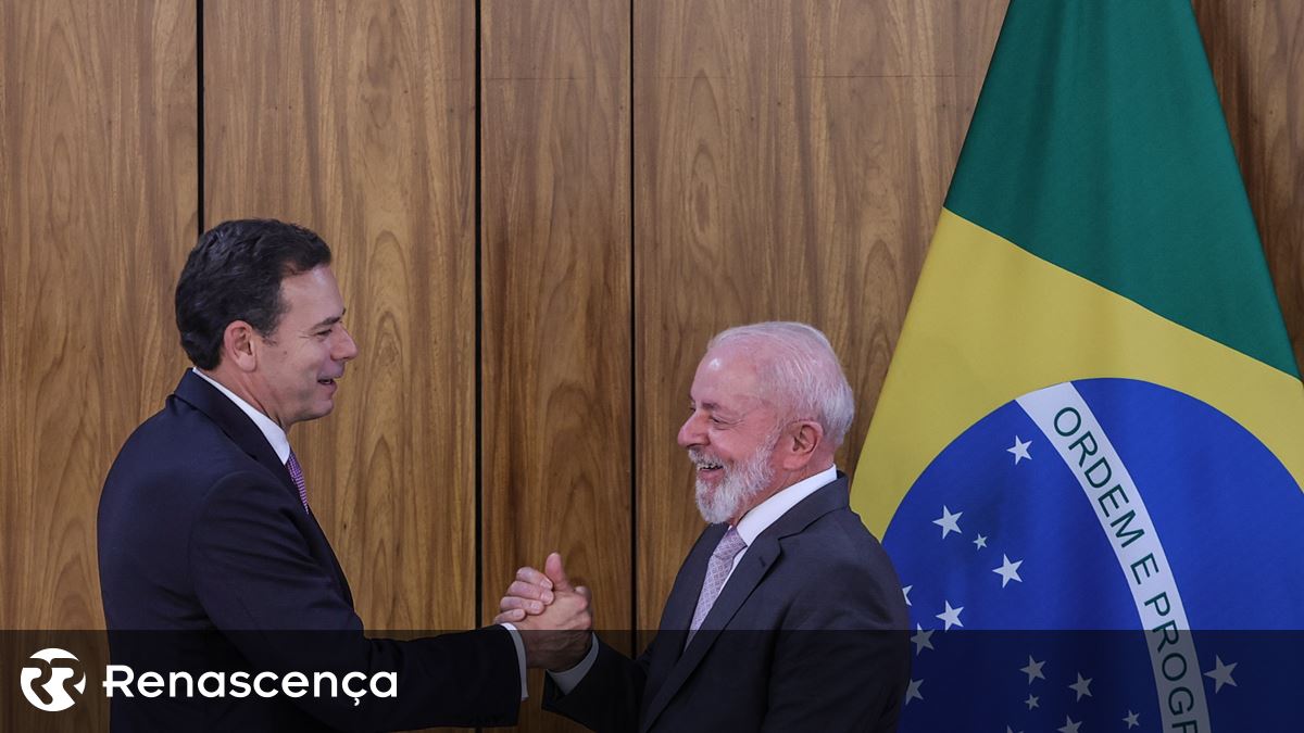 Portugal e governos brasileiros assinam 19 acordos bilaterais em Brasília