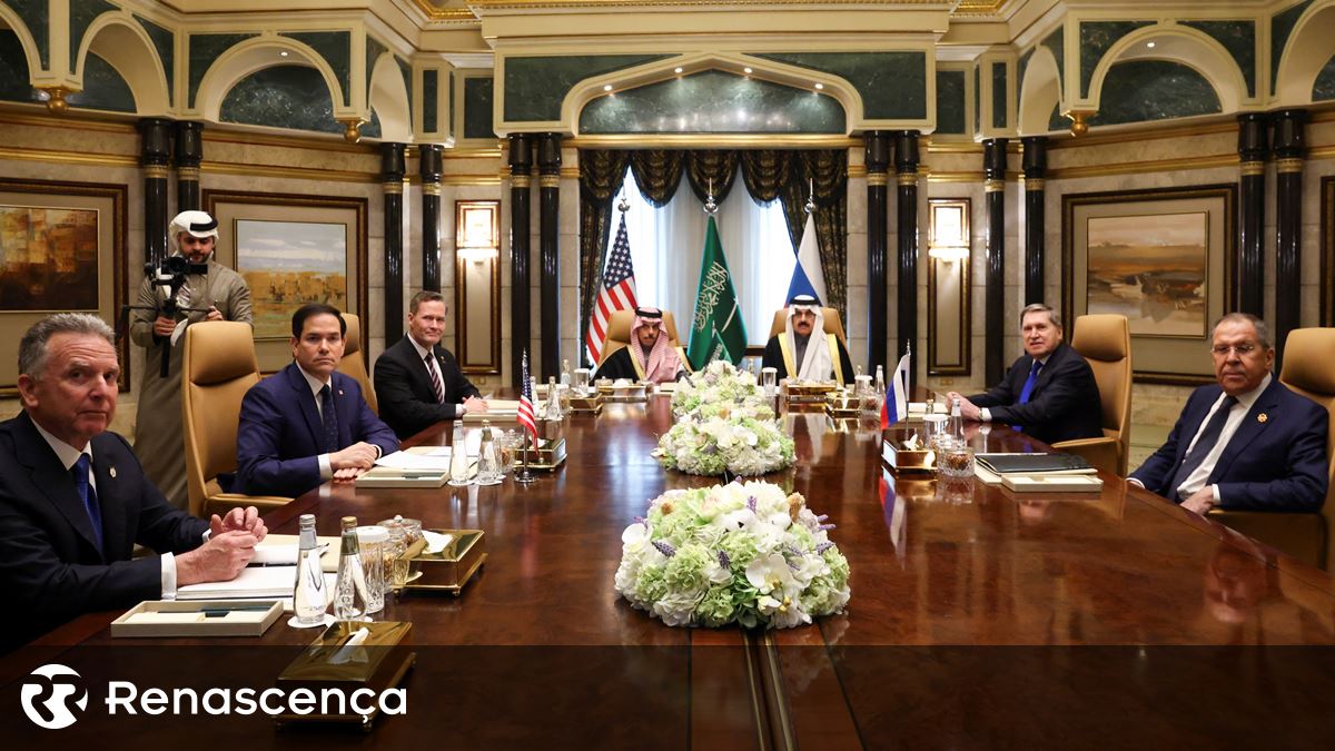 A Rússia e os Estados Unidos podem continuar trabalhando duro para alcançar a paz na Ucrânia