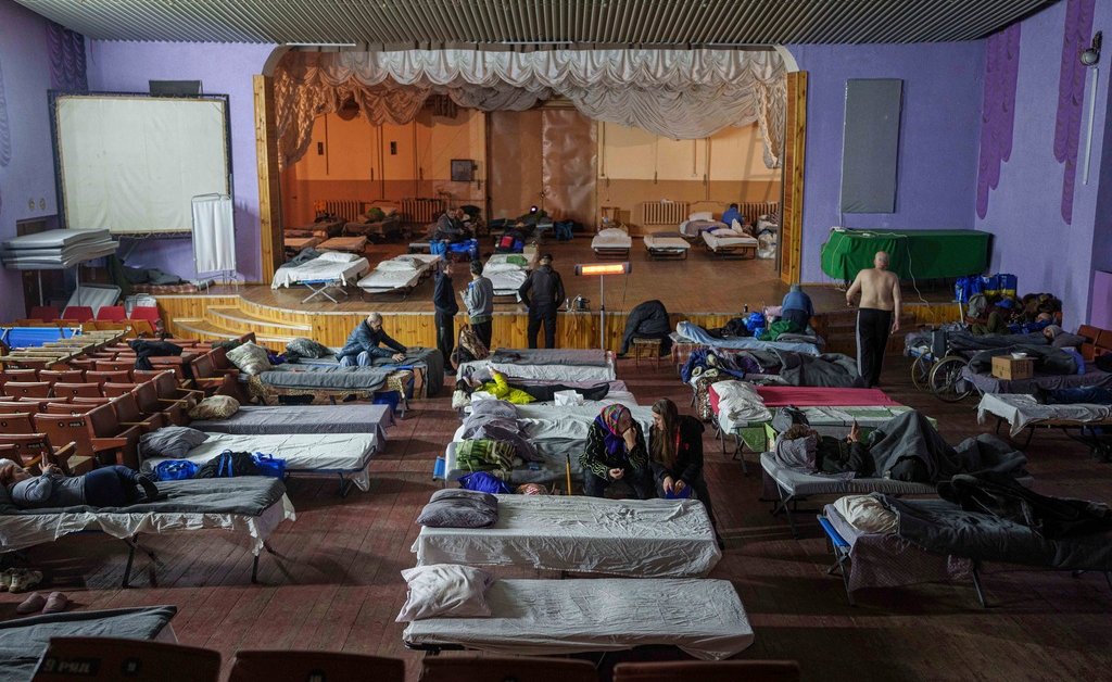 The U.S. aid frozen Ukrainian frontline asylum