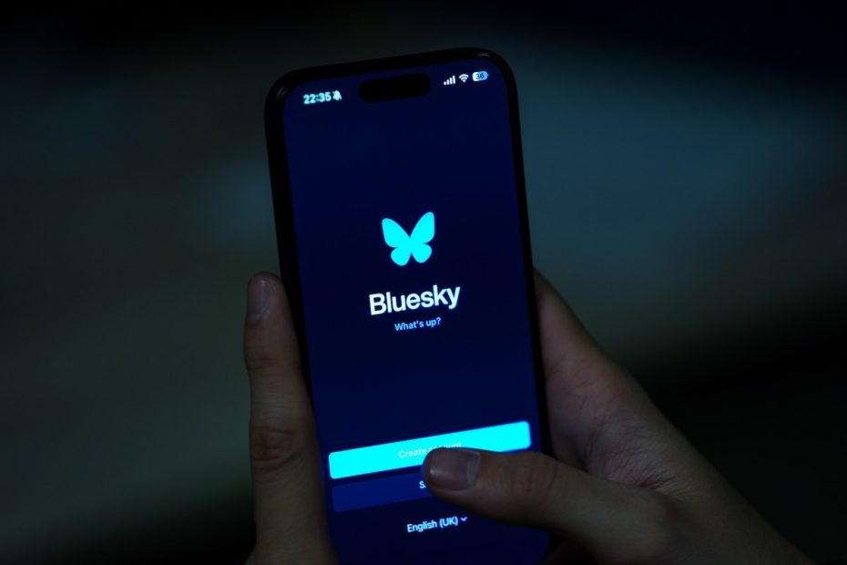 This is the application of the struggle to become "Bruceto's Tiktok"