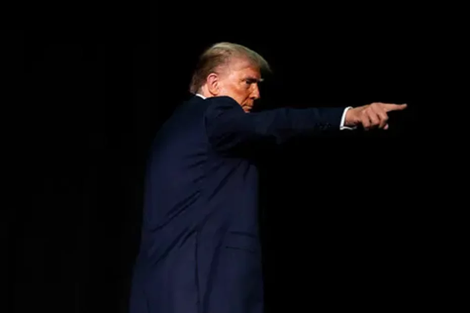 Trump warns the "abuse" country, the deadline for midnight tariffs and more top -level headlines