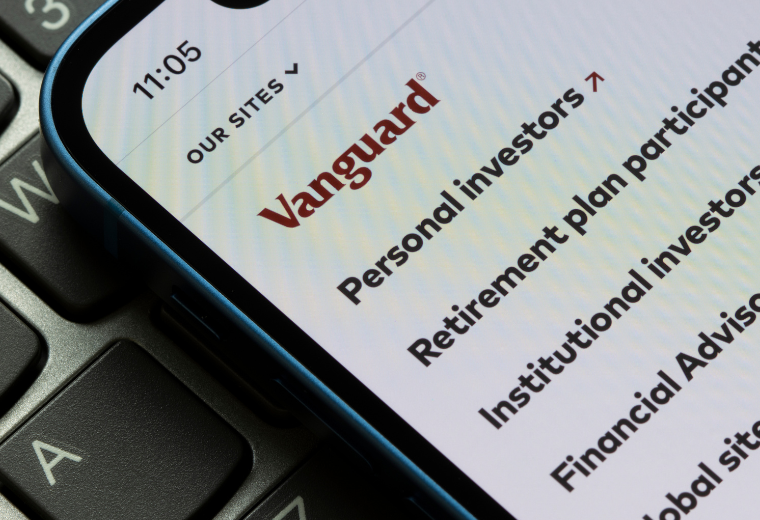Vanguard Rides Voo's rise to top of ETF heap