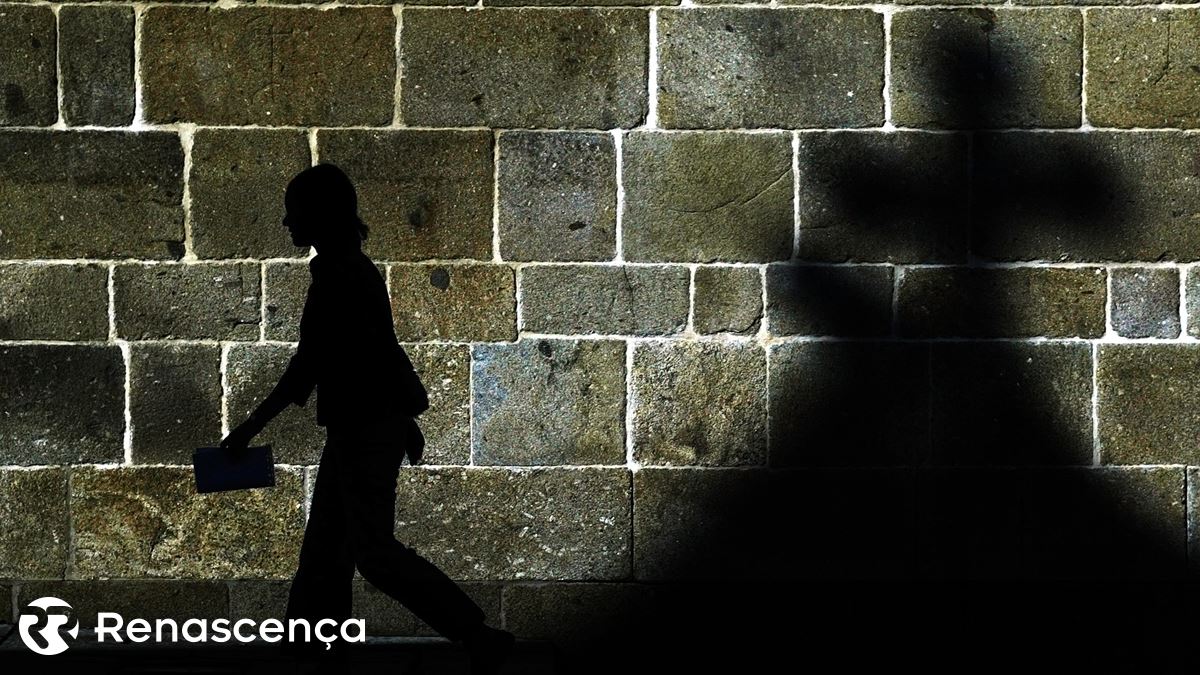 Vítimas de abuso sexual esperança Leo XIV considera os tópicos como prioridades e impõe regras globais