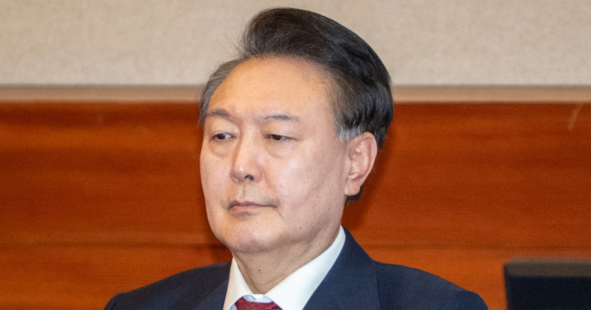 Yoon appears in two different South Korean courts while defending martial law