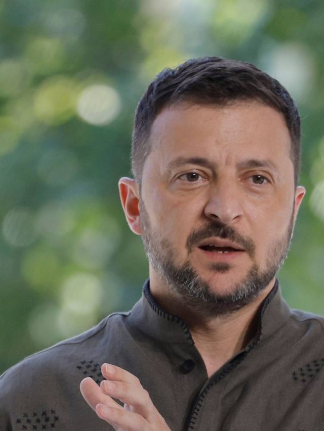 Zelensky condena os aliados do discurso de Trump como a Rússia e se recusa a desistir da liderança: “Trump vive em uma bolha de desinformação”