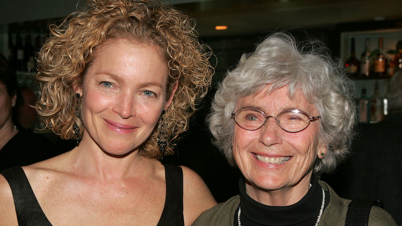 `Carley'' actress, Amy Irving's mother 100 years old