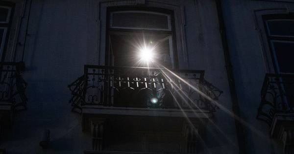 Queda de energia: Aliança Internacional de Energia Solar nega a responsabilidade pela energia renovável