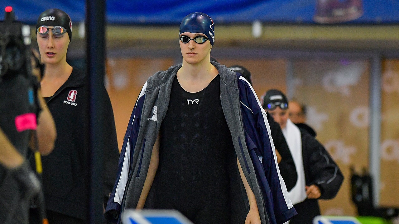 Former swimmer yells at title IX violations about lia thomas controversy