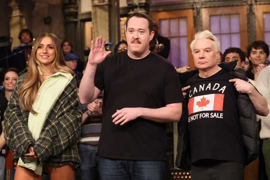 Mike Myers Talks about Pro-Canada SNL Shirt, Advertising Origins