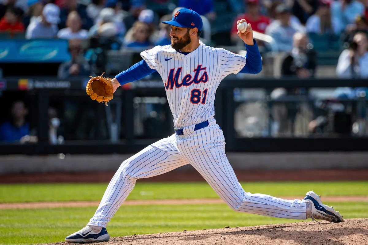 The Mets put Young on the injured list and proposed that Waddell appeared for the first time in four years.
