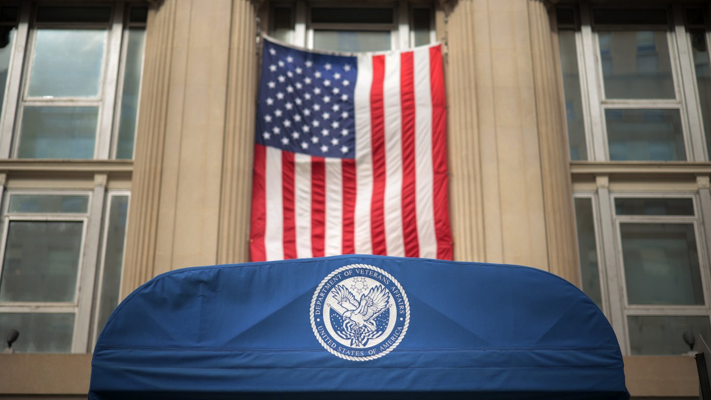 VA research brings CT scans and pacemakers into the world. There is a risk of cutting now: NPR