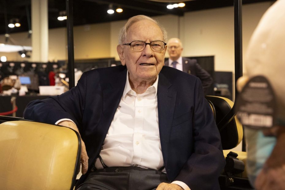 Warren Buffett's top stock draft can now be invested through income bonuses
