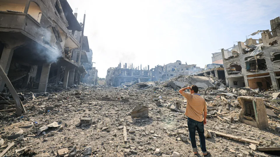 O ministro israelense diz que Gaza será “completamente destruído”