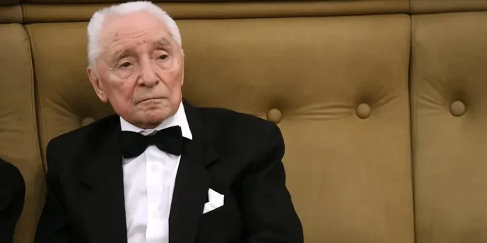 O coreógrafo Yuri Grigorovich, que marcou o teatro Bourshaw