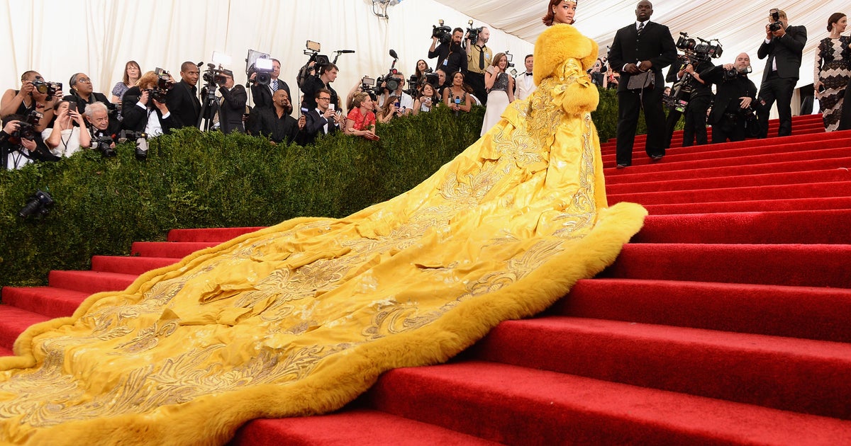 31 iconic Met Gala looks from the best-dressed guests since 1973