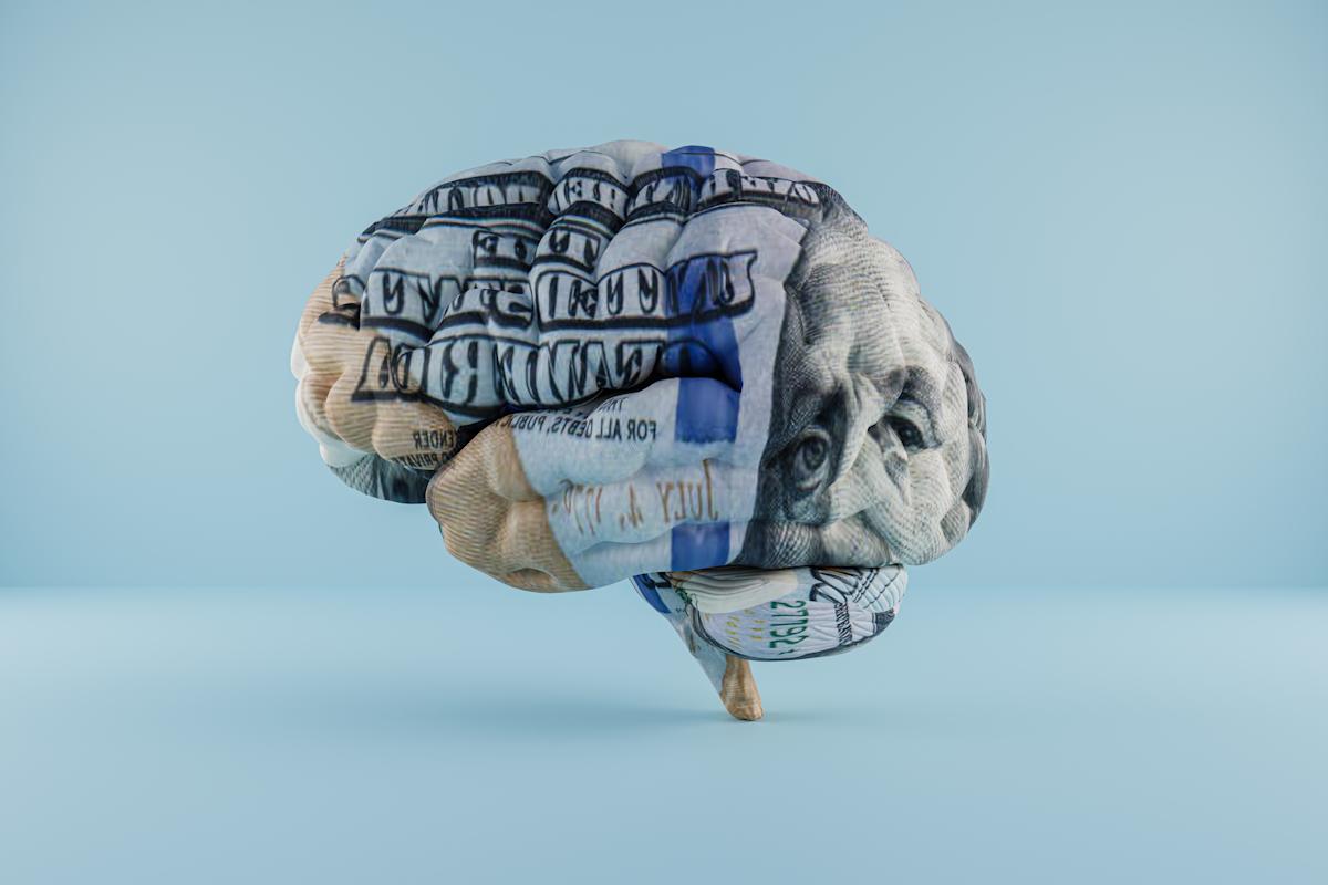 7 Ways Your Brain Can Destroy Your Financial Situation