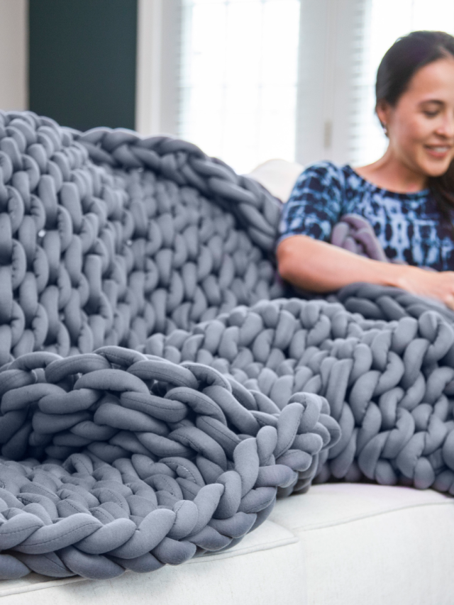 8 weighted blankets that can relieve anxiety and help you fall asleep better